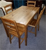 Reclaimed Wood Table and 4 Chairs