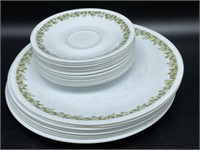 Corelle Spring Blossom Plates : (8) Dinner Plates