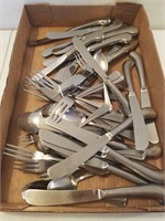 ASSORTED FLAT WARE