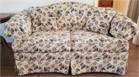 UPHOLSTERED LOVE SEAT