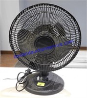 Small Oscillating Fan