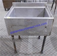 Stainless Bar Sink (31x24x20)