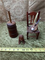 WOOD MINATURES/ DOLL HOUSE FURNITURE