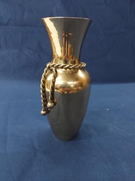 Brass & Copper Collectibles Online-Only Auction