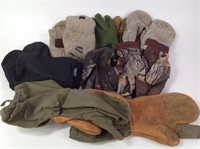 5 Pairs of Hunting / Winter Gloves