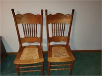 2 Cnt Chairs W/ Canned Seat