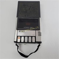Radiocassette portatif*