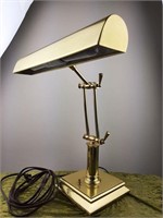 VINTAGE SOLID BRASS ADJUSTABLE LAMP