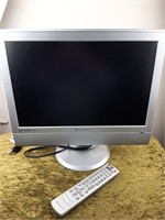 19" ELEMENT TV WITH REMOTE WORKS