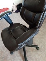 ALL LEATHER OFFICE CHAIR