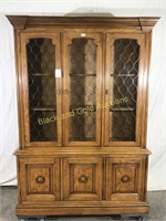 Drexel Dining room Hutch 78 in tall x 55 in x 16in