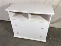 Baby Changing dresser with 2 big drawers