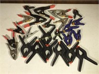 25 Spring clamps plastic & Metal all sizes