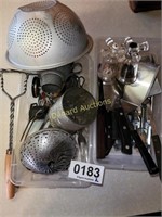 Knives, spatulas, sifter and misc kitchen