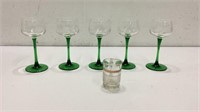5 Green Wine Glasses & More K11C