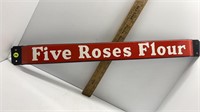 RARE "FIVE ROSES FLOUR"  PORCELAIN PUSHPULL BAR