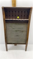 ANTIQUE WOOD& GALVANIZED-NATIONAL WASHBOARD CO.