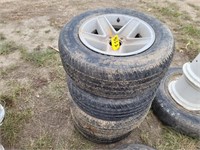 P215/ 65R15 (4) tires & wheels