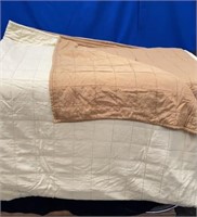 Reversible Bedspread & Handmade Throw Quilt