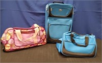 3 Travel Bags (2 Blue are Matching)