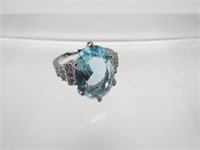 Sterling 5ct Blue Topaz Ring Size 6