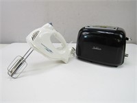Toaster & Handheld Mixer