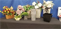 7 Pots/ Vases with Flowers, 2 Planter Pots