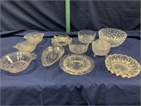 Assorted glass small bowls