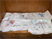 BEAUTIFUL LINEN LOT