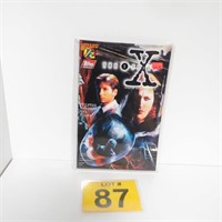 Topps Comic "The X-Files"No.1/2 with C.O.A