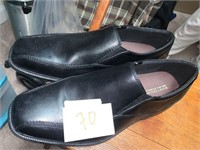 MENS SIZE 13 GREAT SHOES