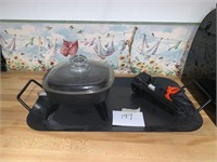 SMALL ELECTRIC SKILLET AND GRIDDLE