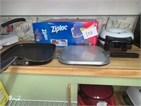 NICE LOT OF KITCHEN WARE APPLIANCES AND PANS
