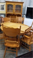 Oak Dining Table With Hutch