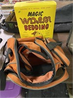 Worm Bedding & Plano Soft Tackle Bag