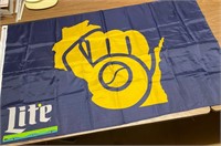Milwaukee Brewers/Lite Flag