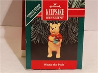 Hallmark Keepsakes Winnie-the-Pooh