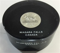 Niagara Falls Souvenir 1995 Nickel 2" Dia