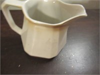 Small Pitcher (Germany )