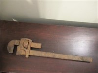 Large Heavy Pipe Wrench