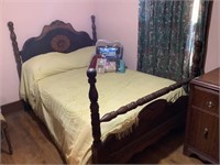 Antique Dark Wood Full Size Bedroom Set