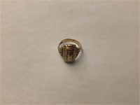 10k Gold Class Ring Style piece