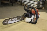 Stihl 026 16" Chainsaw, Starts & Runs