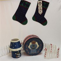 Vtg Holiday-Drum, Stockings, Fence