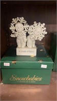 Dept. 56/Snowbabies “A couple of flakes” with box