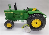 Ertl 1:16 John Deere 5010 Diesel Precision Classic