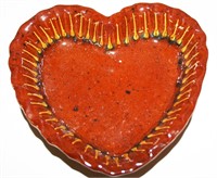 2002 Foltz Heart Decorated Dish 6"