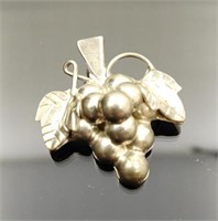 Sterling silver Wine Grapes brooch pin