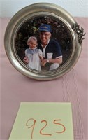 703 - STERLING SILVER ROUND PHOTO FRAME 5"DIA