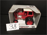 International 1568 Tractor 1/16 scale